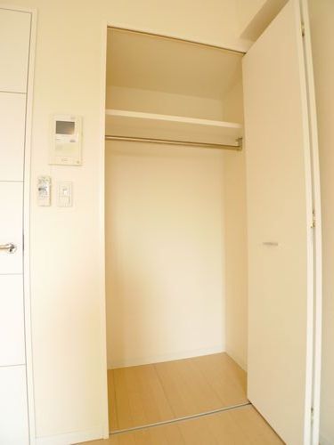 エスティメゾン三軒茶屋Ⅱ 204号-6