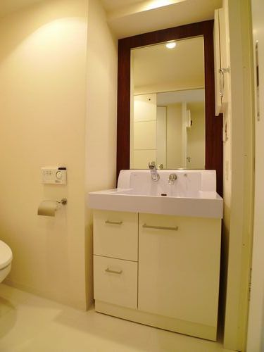 エスティメゾン三軒茶屋Ⅱ 208号-2