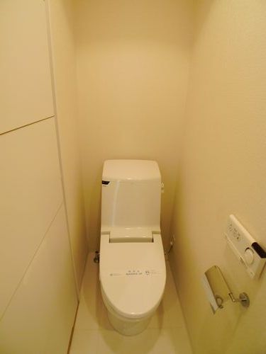 エスティメゾン三軒茶屋Ⅱ 208号-3
