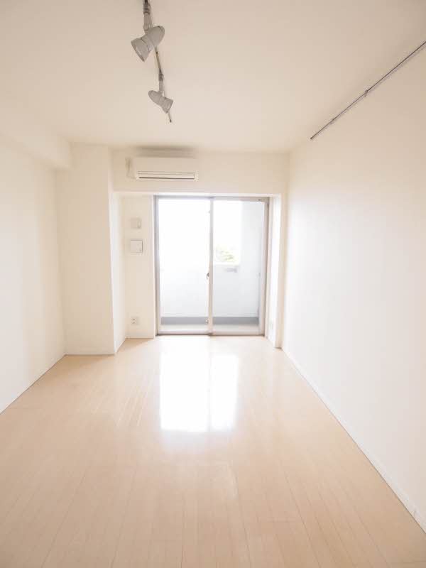 エスティメゾン三軒茶屋Ⅱ 403号-3
