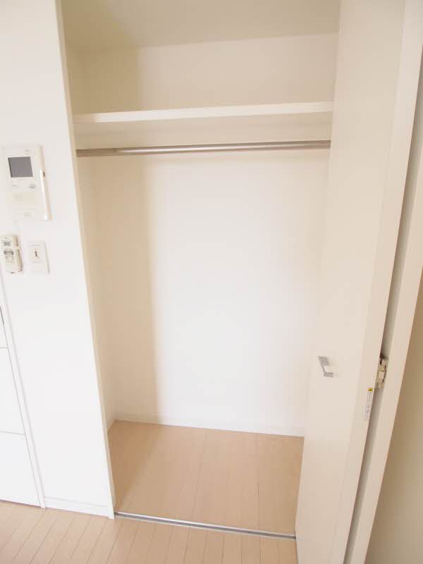エスティメゾン三軒茶屋Ⅱ 403号-4