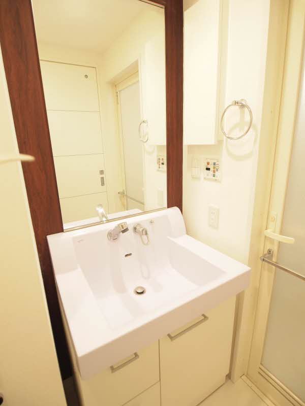 エスティメゾン三軒茶屋Ⅱ 403号-6