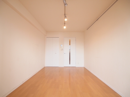 エスティメゾン三軒茶屋Ⅱ 404号-2