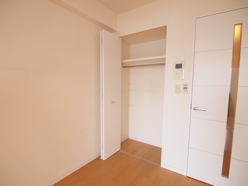 エスティメゾン三軒茶屋Ⅱ 404号-4