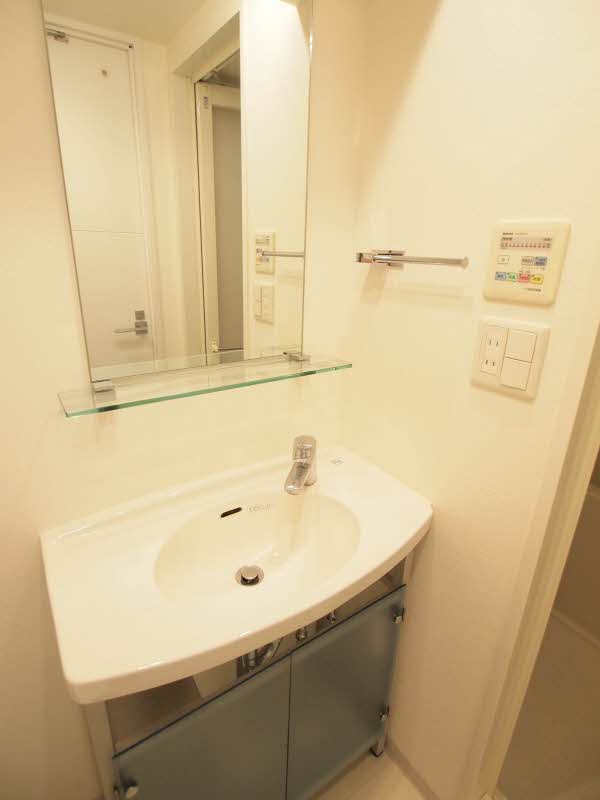 エスティメゾン品川シーサイドⅢ 803号-4