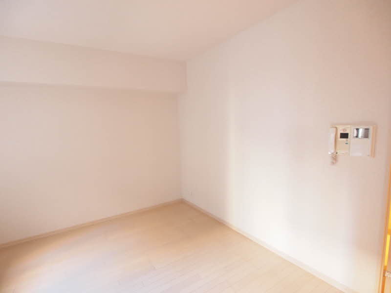 エスティメゾン浅草駒形 208号-4