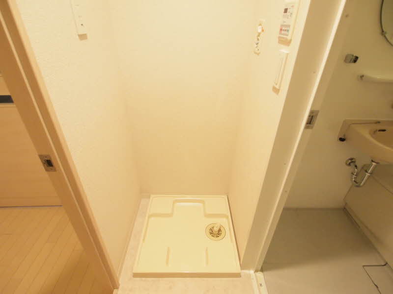 エスティメゾン浅草駒形 208号-10