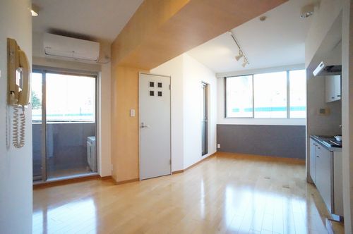 エスティメゾン麻布永坂 603号-3