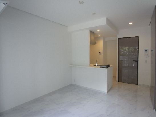 プライムメゾン渋谷 206号-3