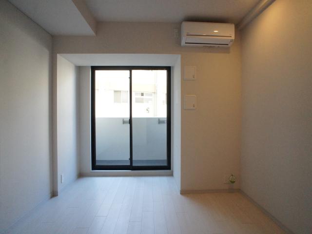 プライムメゾン初台 306号-2