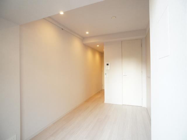 プライムメゾン初台 703号-3