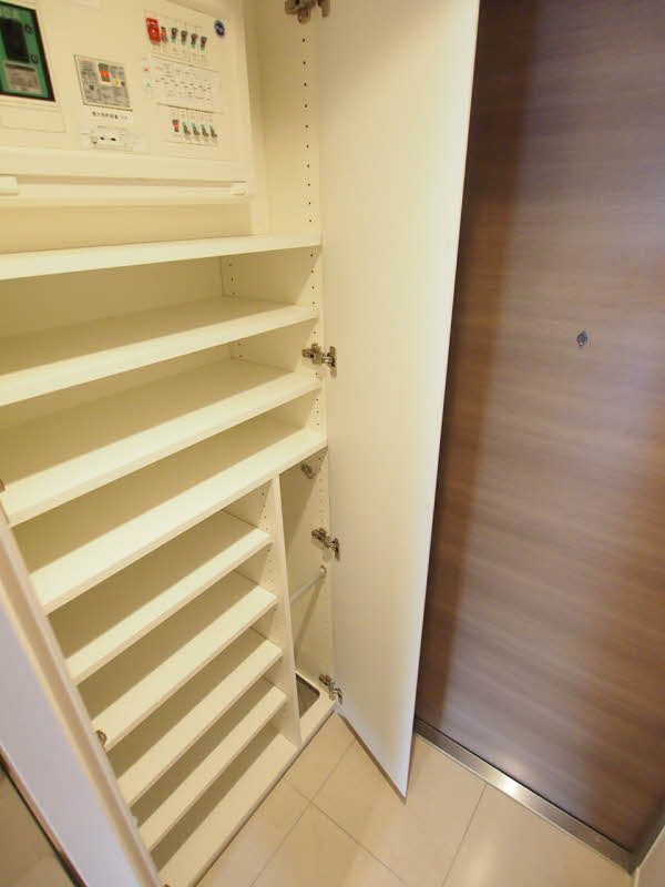 プライムメゾン白金高輪 813号-11