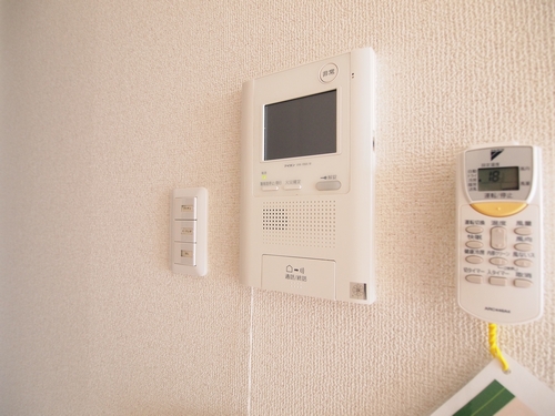 シャーメゾンステージ日野 203号-4