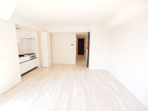 プライムメゾン本郷 404号-3