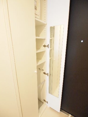 プライムメゾン本郷 404号-11