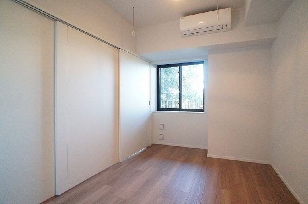 プライムメゾン江古田の杜イースト 404号-2