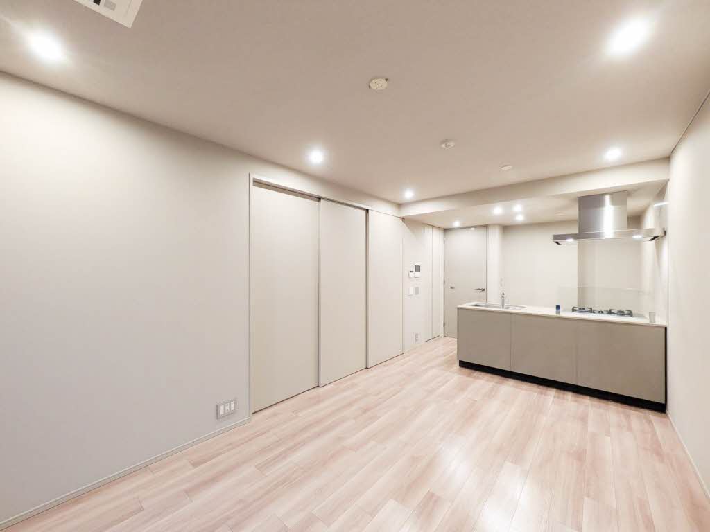 プライムメゾン目黒 202号-3