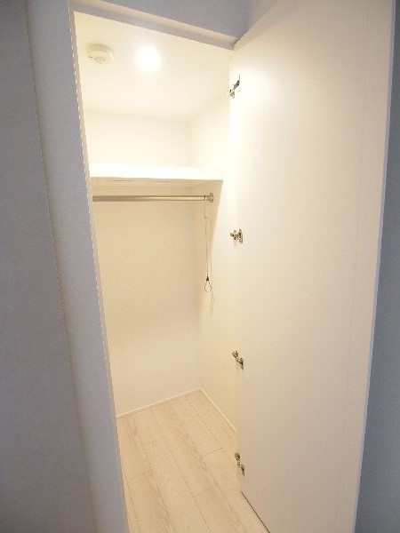 プライムメゾン両国 204号-4