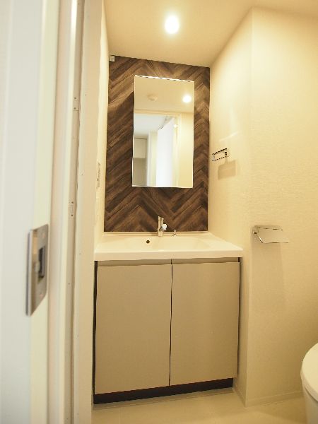 プライムメゾン中目黒 712号-8