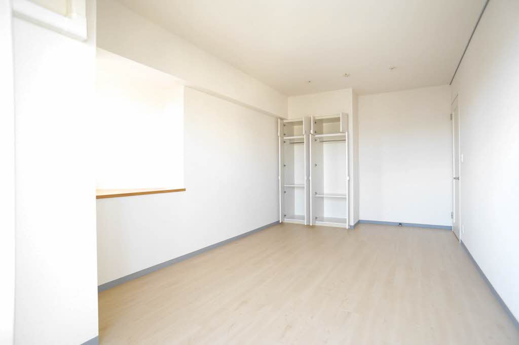 エスティメゾン川崎 1301号-3