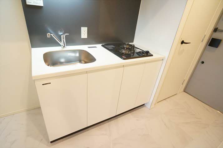 プライムメゾン横濱日本大通 704号-4