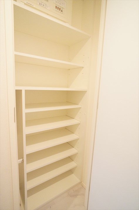 プライムメゾン横濱日本大通 1004号-11