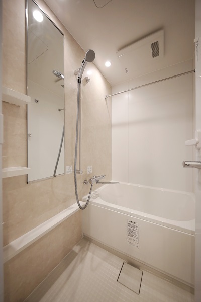 プライムメゾン中野坂上 203号-8