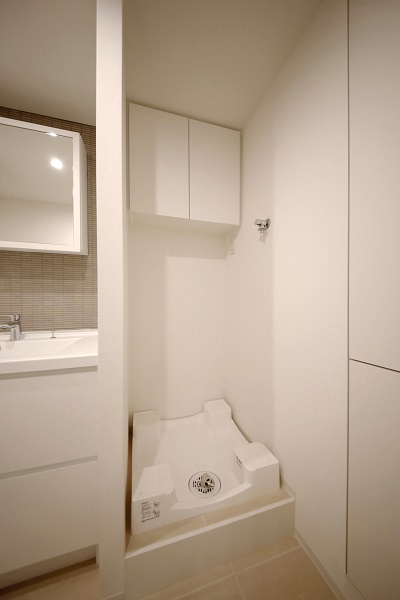 プライムメゾン中野坂上 703号-8