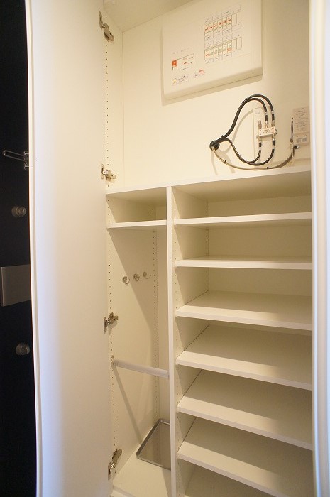 プライムメゾン湯島 503号-11