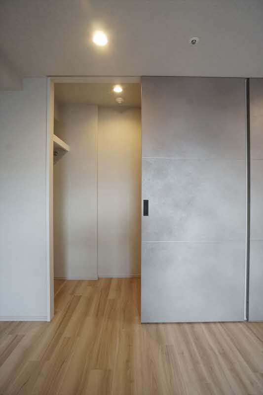 プライムメゾン横浜ＷＥＳＴ 810号-5