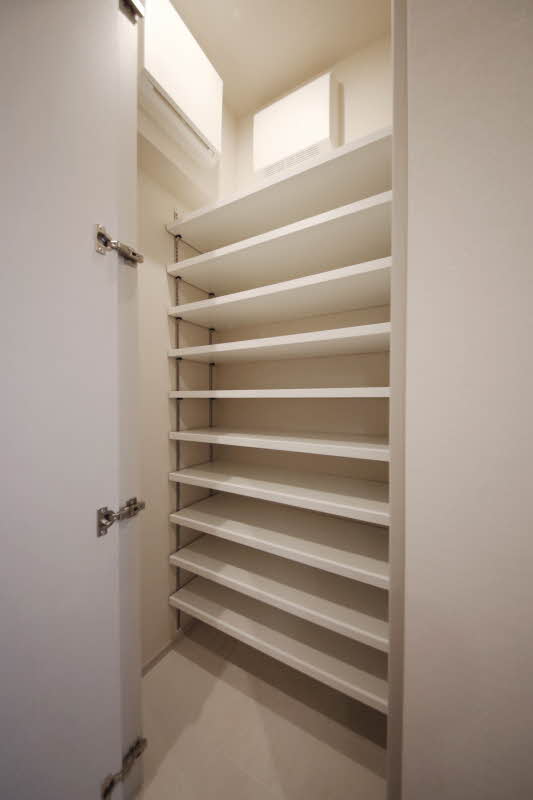 プライムメゾン桜新町 207号-11