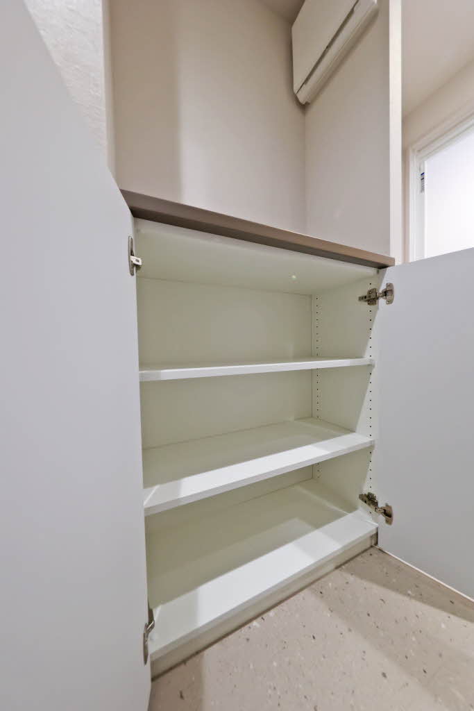 プライムメゾン西新宿 204号-10