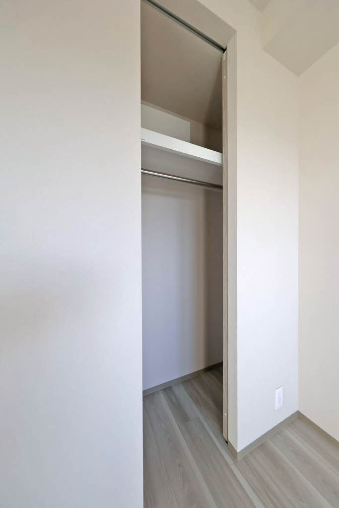 プライムメゾン西新宿 407号-10