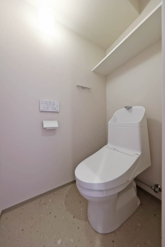 プライムメゾン西新宿 408号-9