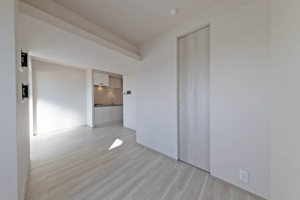 プライムメゾン西新宿 807号-5