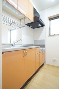 ノーブル・コートⅠ 102号-4