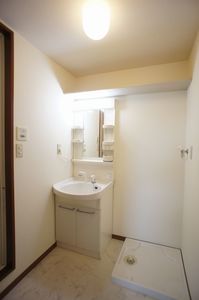 ヴィル・シャッツ 302号-9