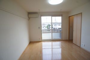 メゾン・ド・ボヌールB 101号-4