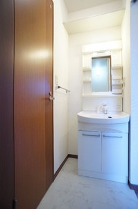 ＹＨプレシャスⅠ 203号-7