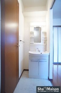 ＹＨプレシャスⅡ 202号-7