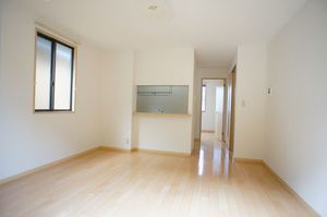 ヴィヴァーチェ B 202号-2