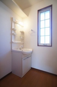 メゾン・ファミールＢ 202号-9