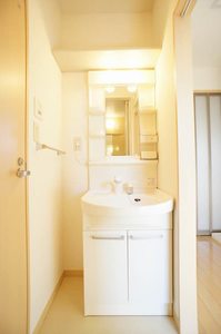 ドルフ浅香 202号-8