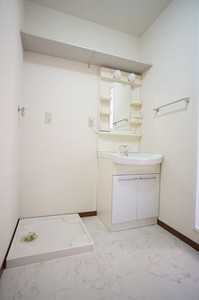 フローラル・ハイツ21F 201号-6