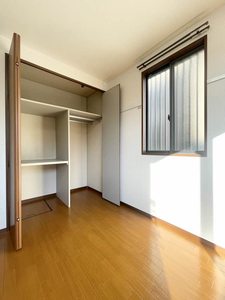 スカイ　プレイス 101号-4