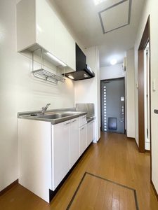 スカイ　プレイス 101号-5