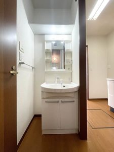 スカイ　プレイス 101号-7