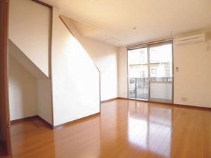 メゾン・ド・ボヌゥールA 102号-3