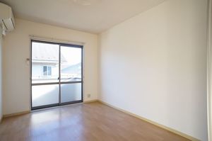 バリュージュ 清原台 202号-2