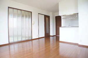 ジュネス 壱番館 201号-3